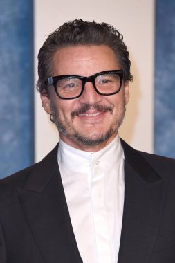 Pedro Pascal, Wallis Annenberg Sahne Sanatları Merkezi 'ndeki 2023 Vanity Fair Oscar Partisi' nde 12 Mart 2023 'te Beverly Hills, CA