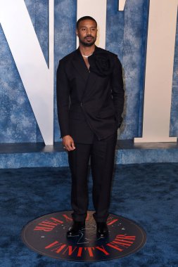 LOS ANGELES - 12 Mart 2023 'te Wallis Annenberg Sahne Sanatları Merkezi' ndeki Vanity Fair Oscar Partisi 'nde Michael B Jordan,