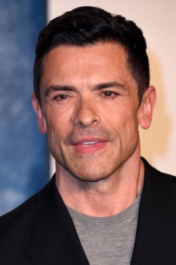 Mark Consuelos, Wallis Annenberg Gösteri Sanatları Merkezi 'ndeki 2023 Vanity Fair Oscar Partisi' nde 12 Mart 2023 'te Beverly Hills, CA