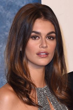 Kaia Gerber, Wallis Annenberg Sahne Sanatları Merkezi 'ndeki 2023 Vanity Fair Oscar Partisi' nde 12 Mart 2023 'te Beverly Hills, CA
