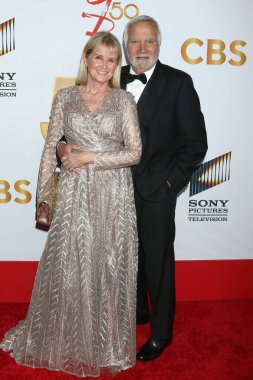 Laurette Spang, The Young 'ın 50. yıldönümünde John McCook ve Vibiana' da The Restless at the Vibiana 17 Mart 2023, Los Angeles, CA