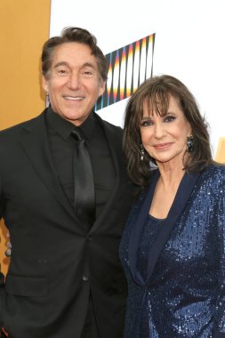Michael Corbett, Jess Walton, The Young 'ın 50. yıldönümünde Vibiana' da 17 Mart 2023 'te, Los Angeles, CA