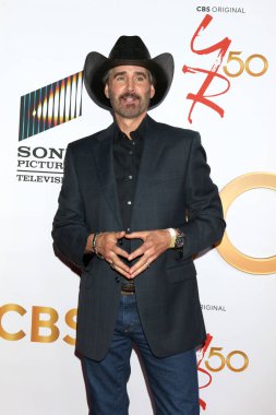 J.Eddie Peck, The Young and The Restless 'ın 50. yıldönümünde 17 Mart 2023' te Los Angeles, CA 'da.