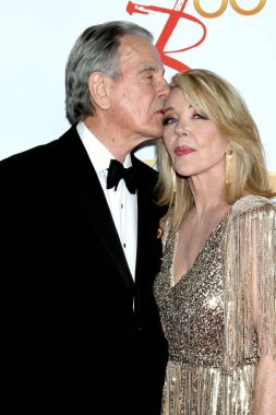 Eric Braeden, Melody Thomas Scott, The Young and The Restless 'ın 50. yıldönümünde 17 Mart 2023' te Los Angeles, CA