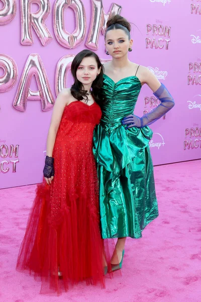 Los Angeles Mar Violet Mcgraw Madeleine Mcgraw Prom Pact Premiere — 图库照片