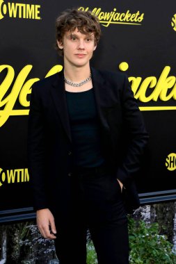 Hunter Doohan, YellowJackets Sezon 2 Bölüm 2 