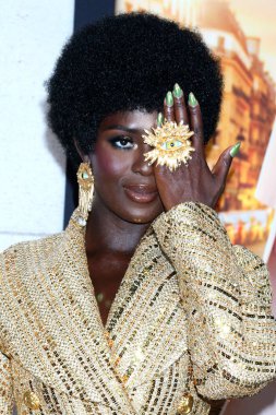 Jodie Turner-Smith, Cinayet Gizemi 2 'nin galasında 28 Mart 2023' te Westwood, CA 'da.