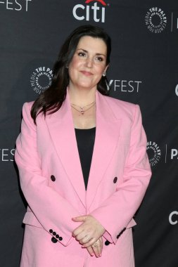 LOS ANGELES - 3 Nisan 2023 PaleyFest 'teki Melanie Lynskey - 3 Nisan 2023' te Los Angeles, CA 'da Dolby Tiyatrosu' ndaki Sarı Ceketler