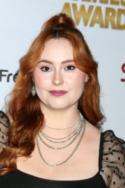 LOS ANGELES - 12 Nisan 2023 'te Burbank, CA' da Colony Theater 'daki 2023 Indie Serisi Ödülleri' nde Jillian Claire.