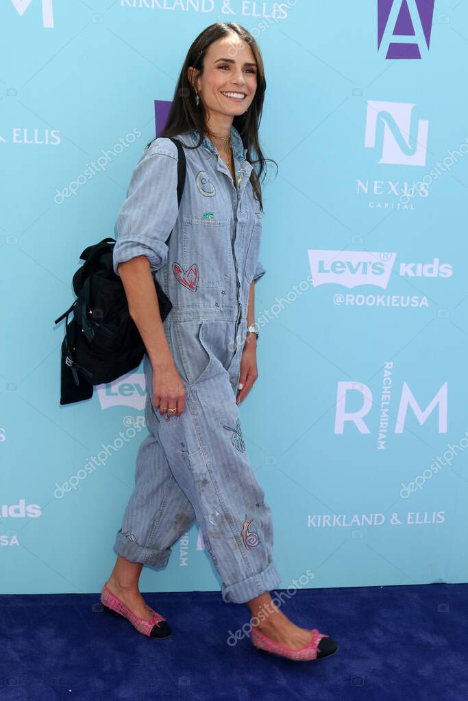 LOS ÁNGELES - 23 DE ABR: Jordana Brewster en el P.S. ARTS Express