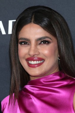 LOS ANGELES - 25 Nisan 2023 'te Culver Tiyatrosu' ndaki Citadel Serisi 'nde Priyanka Chopra Jonas.