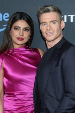 Richard Madden, Priyanka Chopra Jonas, Culver Tiyatrosu 'ndaki Citadel Serisi' nde 25 Nisan 2023 'te gösterime girdi.