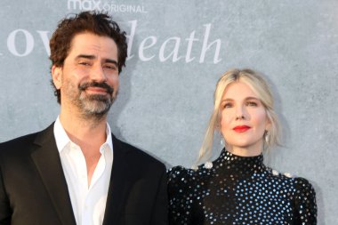 LOS ANGELES - 26 Nisan 2023 'te, Hamish Linklater, Lily Rabe, Amerika Yönetmenler Birliği' nin Aşk ve Ölüm TV galasında 26 Nisan 2023 'te, CA