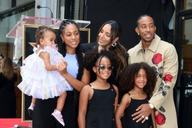 LOS ANGELES - 18 Mayıs, Eudoxie Mbouguiengue, Karma Bridges, Dauthers, Chris Bridges namı diğer Ludacris Star Seremonisinde 18 Mayıs 2023 'te Los Angeles, CA