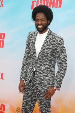 LOS ANGELES - 22 Mayıs 2023 tarihinde Los Angeles, CA 'da The Grove' daki FUBAR TV Serisi Prömiyer Gösterimi 'nde Milan Carter