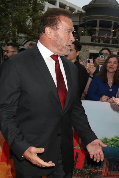 Los Angeles Mei Arnold Schwarzenegger Première Van Fubar Series Grove — Stockfoto