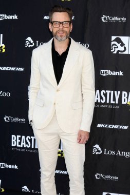 3 Haziran 2023 'te Los Angeles Hayvanat Bahçesi' ndeki Beastly Ball 'da Joel McHale.