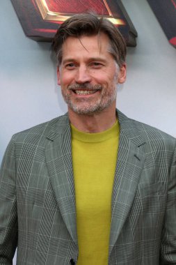 LOS ANGELES - 12 Haziran, Nikolaj Coster-Waldau 12 Haziran 2023 'te Los Angeles, CA' da bulunan Ovation Hollywood Avlusundaki Flash Premiere 'de