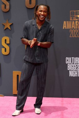 LOS ANGELES - 25 Haziran 2023 BET Ödülleri 'ne katılan Scott Evans 25 Haziran 2023' te Los Angeles, CA