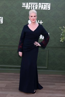 LOS ANGELES - 28 Haziran: Elizabeth Perkins, The After Party Sezon 2 Bölüm 10 