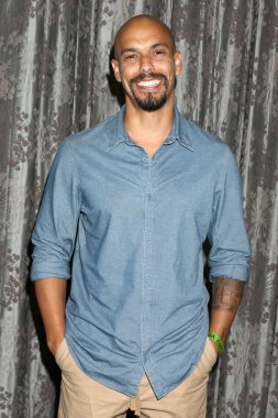 LOS ANGELES - 5 Ağustos 2023 'te Burbank Marriott' taki The Young and The Restless Fan Luncheon 'da Bryton James, CA