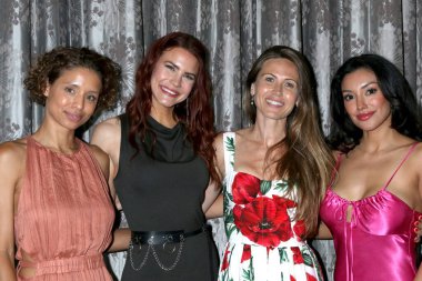 LOS ANGELES - 5 AUG Brytni Sarpy, Courtney Hope, Vail Bloom, Zuleyka Silver at The Young ve The Restless Fan Luncheon at the Burbank Marriott 5 Ağustos 2023, Burbank, CA