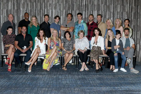 Los Angeles Aug Bold Beautiful Cast 2023 Fan Winners Bold — Stock Photo, Image