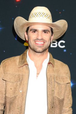 Mitch Rossell, Amerika 'nın Yetenek Sizsiniz 18. Sezon Canlı Şov Kırmızı Halı Oteli 22 Ağustos 2023 Pasadena, C