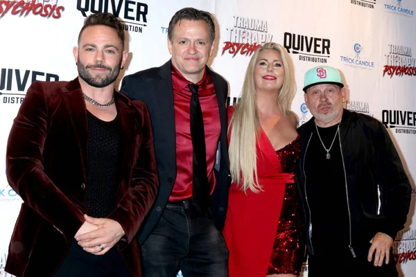 LOS ANGELES - 30 Ağustos 2023 'te Beverly Hills, C' de David Josh Lawrence, Tom Malloy, Courtney Warner, Travma Terapisinde Vince Lozano - Psikoz LA Gösterimi