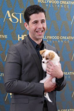 Josh Peck, 6 Ocak 2024 'te Los Angeles' ta Biltmore Oteli 'nde düzenlenen 7.