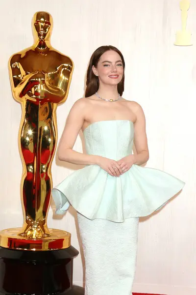 Los Angeles Mar Emma Stone 96Esimo Academy Awards Arrivi Dolby — Foto Stock