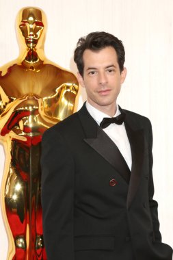 LOS ANGELES - MAR 10:  Mark Ronson  at the 96th Academy Awards Arrivals at the Dolby Theater on March 10, 2024 in Los Angeles, CA