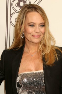 LOS ANGELES - 6 Ocak 2024 'te Los Angeles, CA' da Wiltern Tiyatrosu 'ndaki Elysium HeaVEN Galasında Jeri Ryan