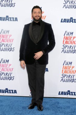 LOS ANGELES - 25 Şubat 2024 'te Santa Monica, CA' da düzenlenen 2024 Film Bağımsız Ruh Ödülleri 'nde John Magaro