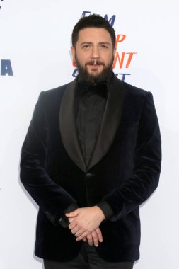 LOS ANGELES - 25 Şubat 2024 'te Santa Monica, CA' da düzenlenen 2024 Film Bağımsız Ruh Ödülleri 'nde John Magaro