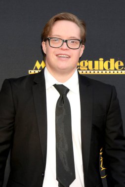 LOS ANGELES - 9 Şubat: Cole Sibus Avalon Hollywood 'daki 2024 Film Rehberi Ödülleri' nde 9 Şubat 2024, Los Angeles, CA