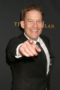 LOS ANGELES - 9 Şubat 2024 Avalon Hollywood 'da 2024 Film Rehberi Ödülleri' nde James Tupper, Los Angeles, CA