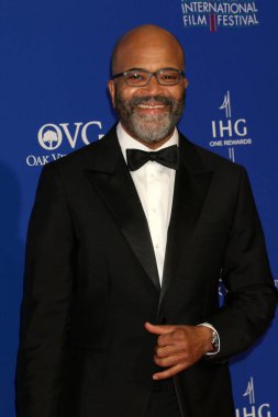 LOS ANGELES - 4 Ocak 2024 'te Palm Springs Uluslararası Film Festivali Galası' nda Jeffrey Wright Palm Springs Kongre Merkezi 'ne geldi.