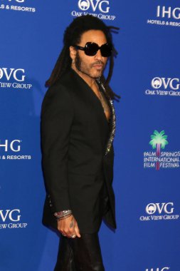 LOS ANGELES - 4 Ocak 2024 'te Palm Springs Uluslararası Film Festivali Galası' nda Lenny Kravitz Palm Springs Kongre Merkezi 'ne geldi.
