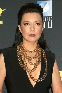 LOS ANGELES - 4 Şubat 2024 'te Burbank Kongre Merkezi 2024 Satürn Ödülleri' nde Ming-na Wen, Burbank, CA