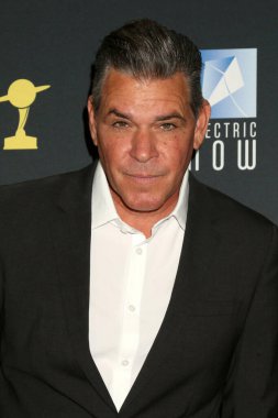 LOS ANGELES - 4 Şubat 2024 'te Burbank Kongre Merkezi' nde 2024 Saturn Ödülleri 'nde Sam Macaroni