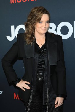 LOS ANGELES - 2 Şubat 2024 'te Los Angeles, C' de Jon Bon Jovi 'yi onurlandıran 2024 MusiCares Person of the Year' da Brandy Clark