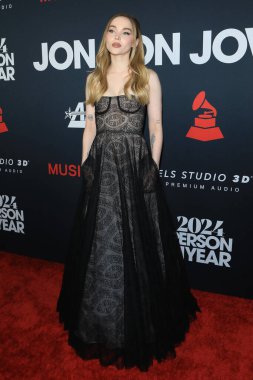 LOS ANGELES - 2 Şubat 2024 'te Los Angeles, CA' da Jon Bon Jovi onuruna düzenlenen 2024 MusiCares Person of the Year 'da Cameron' a kumru ödülü