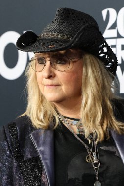 LOS ANGELES - 2 Şubat 2024 'te Los Angeles, CA' da Jon Bon Jovi onuruna düzenlenen 2024 MusiCares Person of the Year 'da Melissa Etheridge