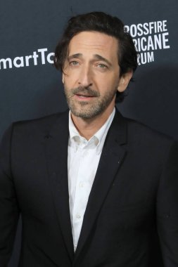 LOS ANGELES - 4 Şubat 2024 'te Los Angeles, CA' da Nya Studios West 'teki Universal Music Group Grammy After Party' de Adrien Brody