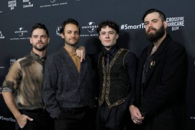 LOS ANGELES - 4 Şubat 2024 'te Los Angeles, CA' da Nya Stüdyoları 'nda düzenlenen Evrensel Müzik Grubu Grammy Sonrası Partisi' nde Kızıl Opera