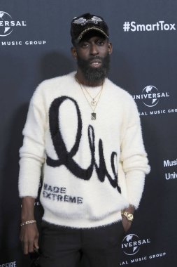 LOS ANGELES - 4 Şubat 2024 'te Los Angeles, CA' da Nya Studios West 'teki Universal Music Group Grammy After Party' de Tye Tribbett