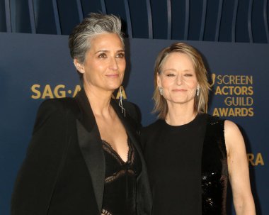 LOS ANGELES - 25 Şubat: Alexandra Hedison, Jodie Foster 25 Şubat 2024 'te Los Angeles, C' de Shrine Auditorium 'da 30.