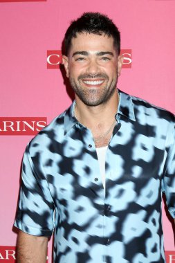 Jesse Metcalfe, 15 Mart 2024 'te Los Angeles' ta Clarins Yeni Ürün Fırlatma Partisi 'nde özel konutta.