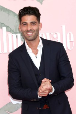 Jason Canela, 14 Mart 2024 'te Beverly Hills, CA' de Samuel Goldwyn Tiyatrosu 'nda Palm Royal World Premiere gösteriminde.
